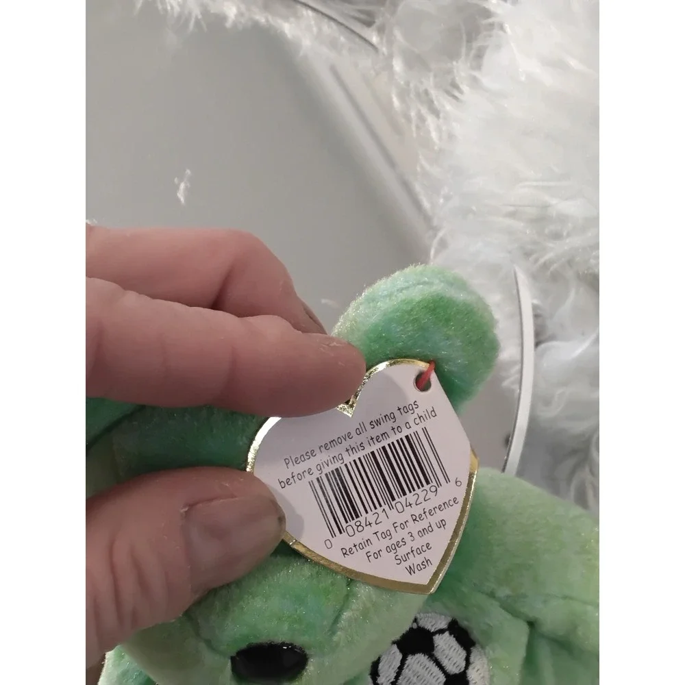 Ty Beanie Babies Kicks The Soccer Bear‎ Plush Stuffed Animal Green